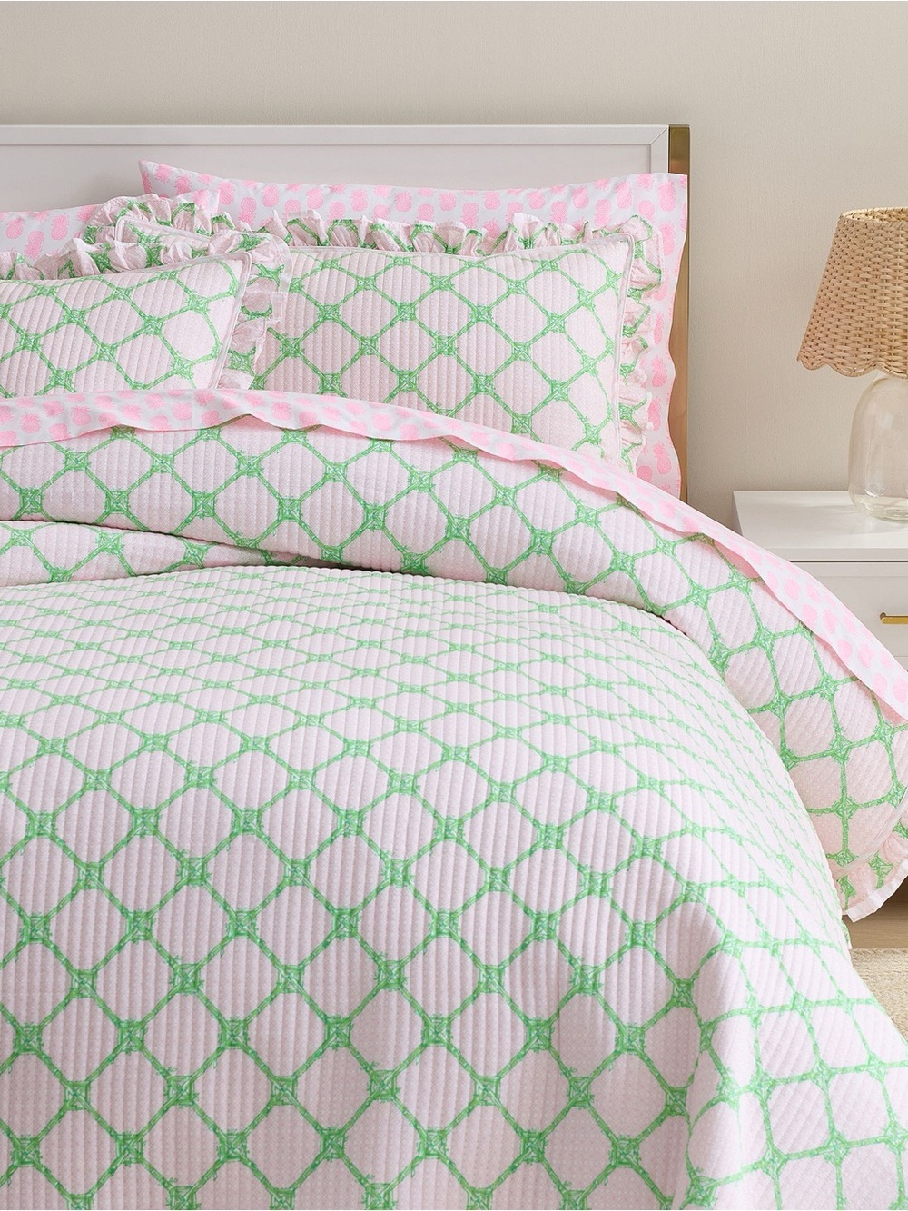 Lilly Pulitzer Bamboo Butterfly Ruffle Quilt Size King with one standard sham.